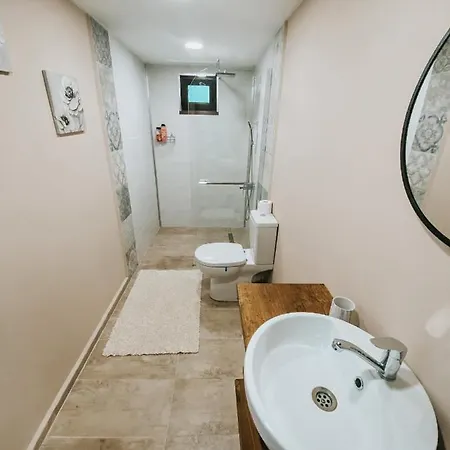 край реката Appartement *