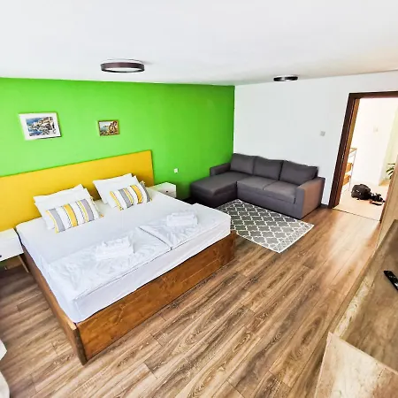 Appartement край реката