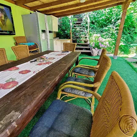 край реката