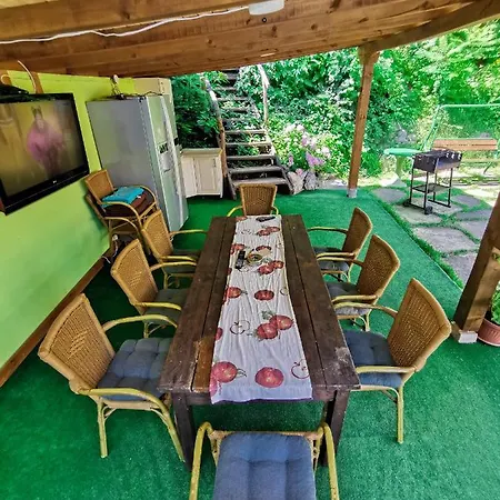 край реката *